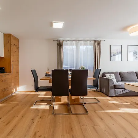 Oberbichl Apartment *